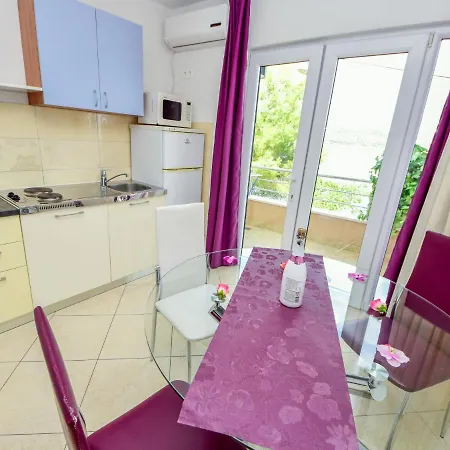 شقة Vinka-2 By Interhome *